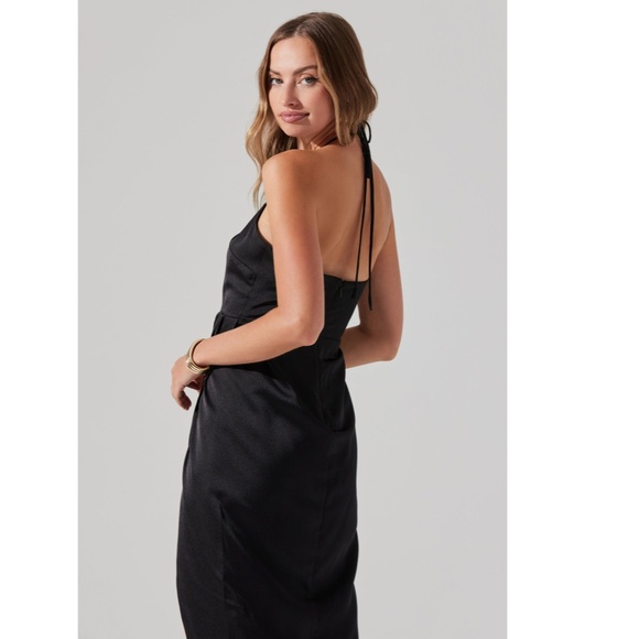 NEW ASTR The LABEL Black SATIN Floral Corsage HALTER High-Lo TULIP Midi DRESS XS - Picture 15 of 15